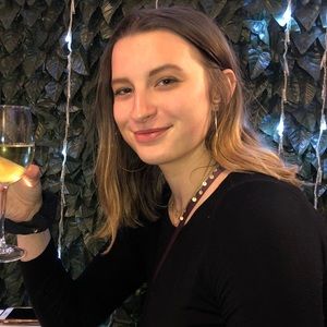 Meet your Posher, Julia